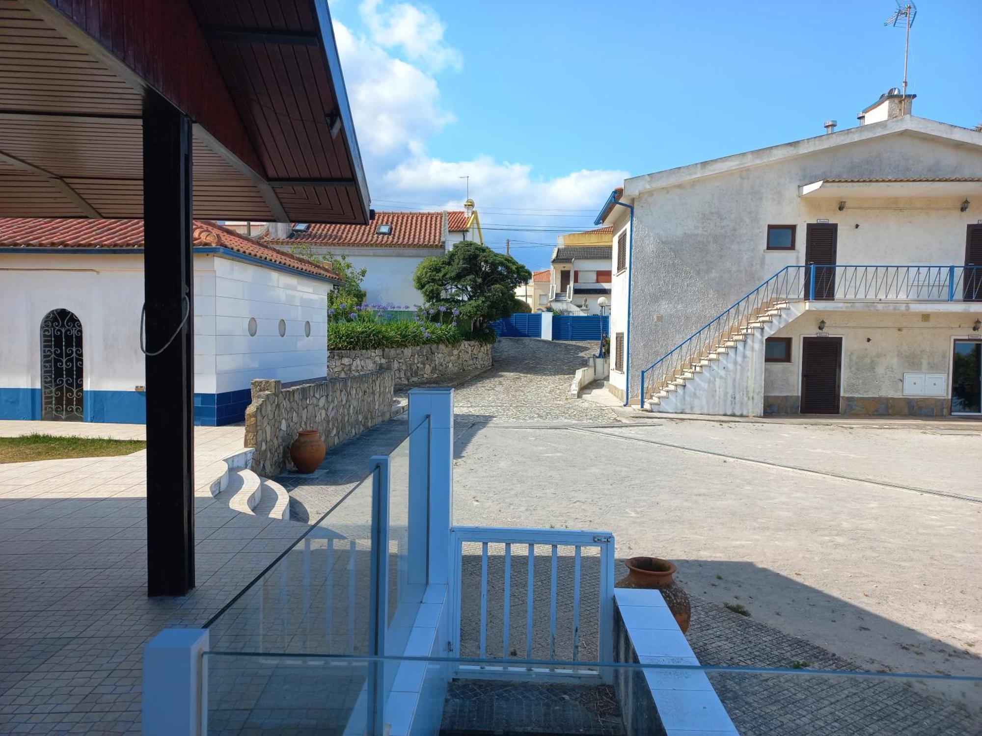 Apartament Casa Do Portao Azul - Salmonete Atouguia Da Baleia Zewnętrze zdjęcie